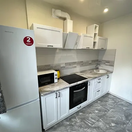 Apartment малинки черемушки парк горького Odesa